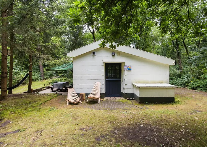 Boshuisje Felua Ferienhaus *