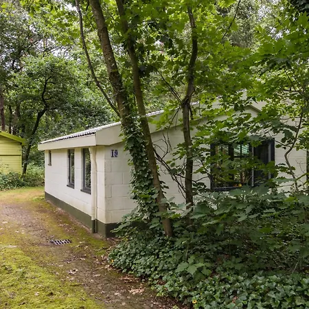 Holiday home Boshuisje Felua